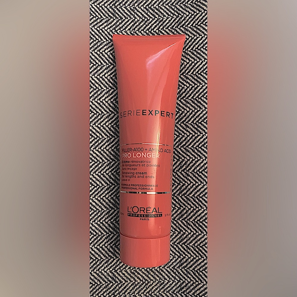✨NEW✨ 💕LOREAL SERIEEXPERT PRO LONGER RENEWING CREAM FOR LENGTH LEAVE-IN💕